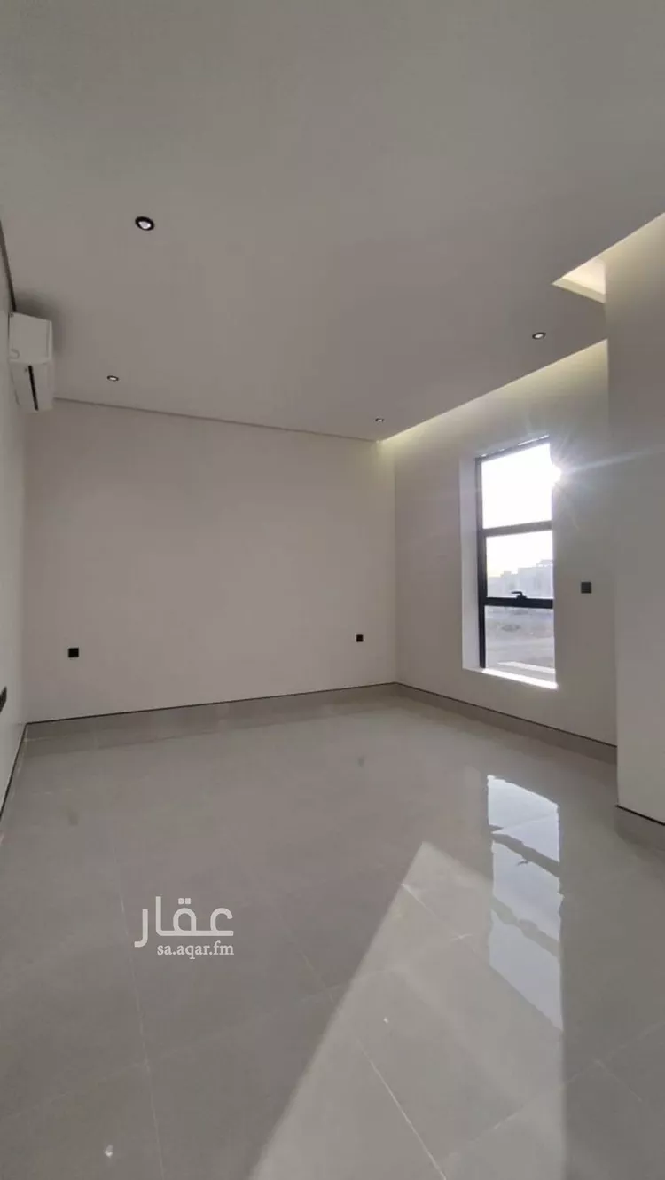 فيلا للبيع في شارع الحسن القرشي, حي البيان, مدينة الرياض, منطقة الرياض 11