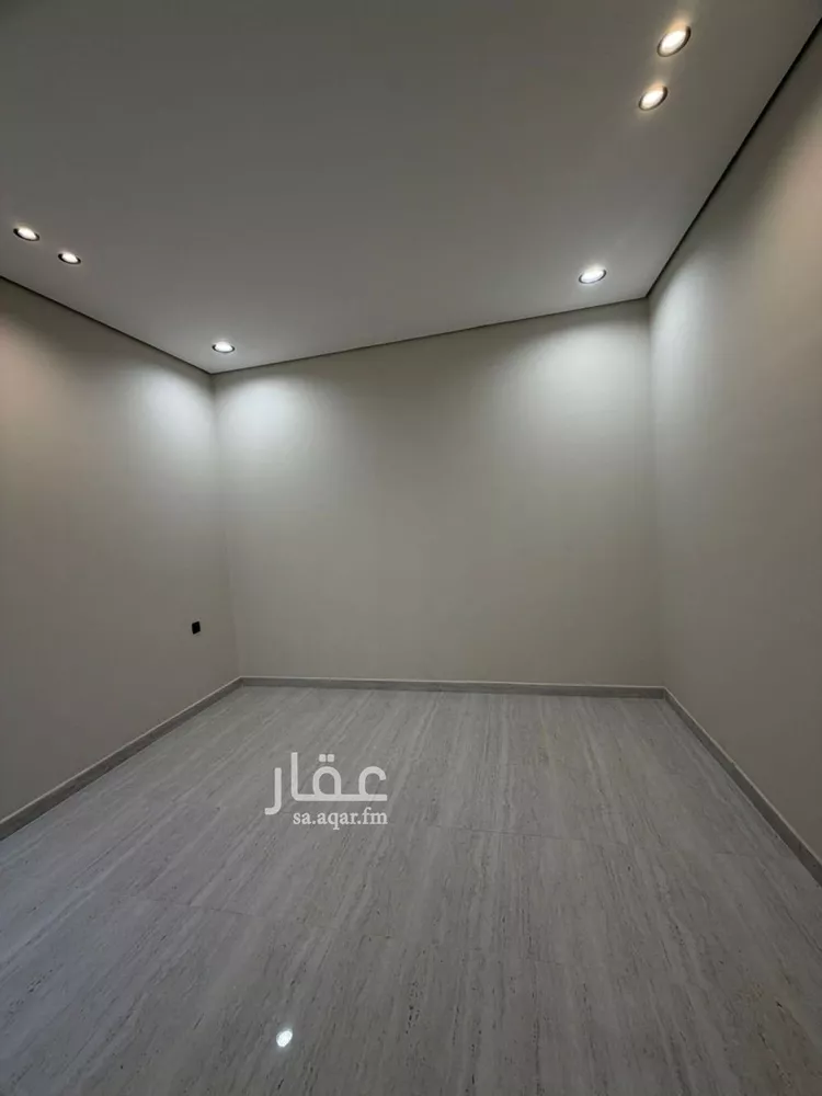 دور للبيع في شارع الامام عبدالله بن سعود بن عبدالعزيز, حي القادسية, مدينة الرياض, منطقة الرياض 11