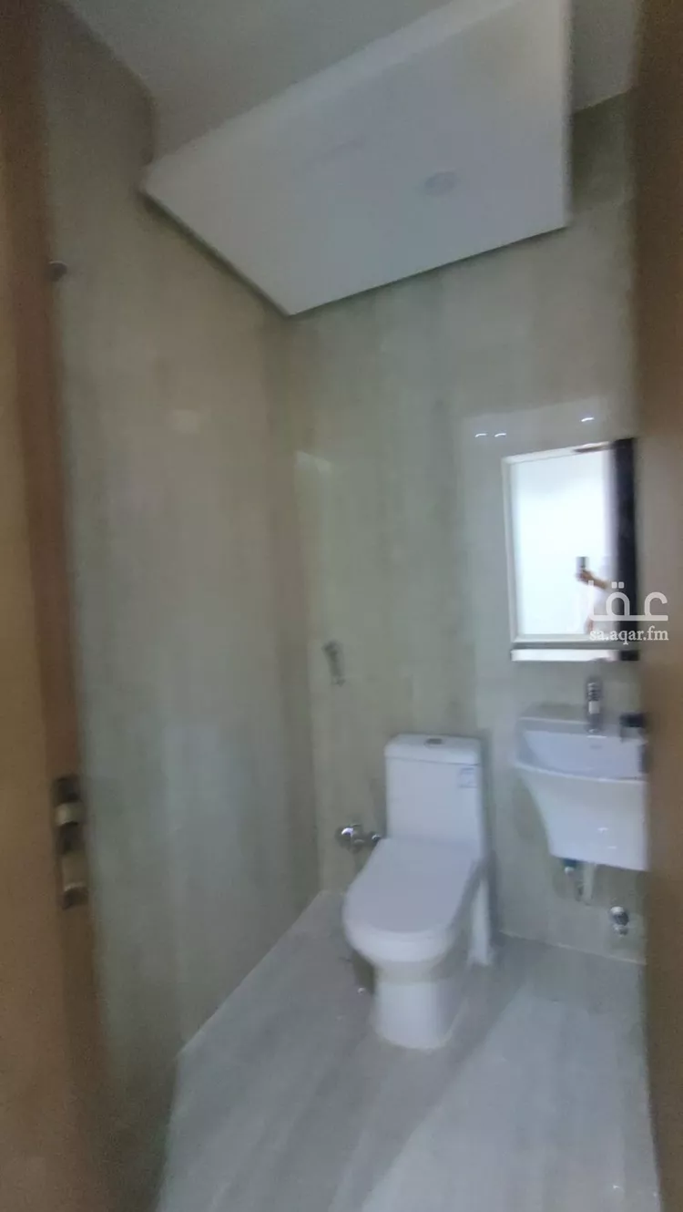Floor for Sale in Riyadh Ar Rimal 17