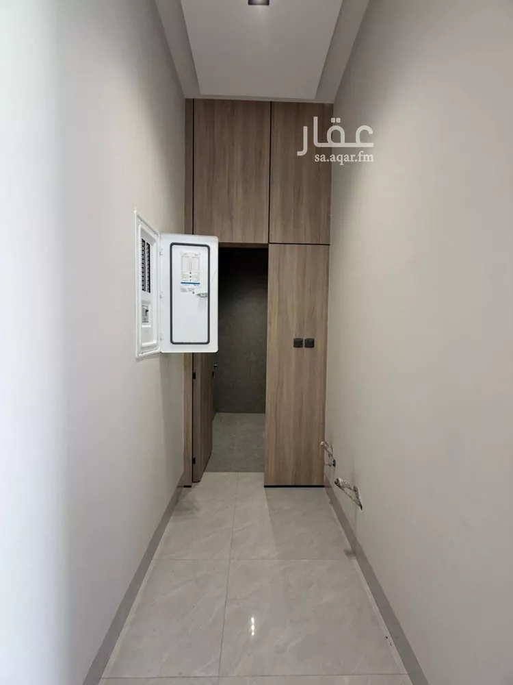 فيلا للبيع في شارع حماد بن هبة الله, حي القادسية, مدينة الرياض, منطقة الرياض 17