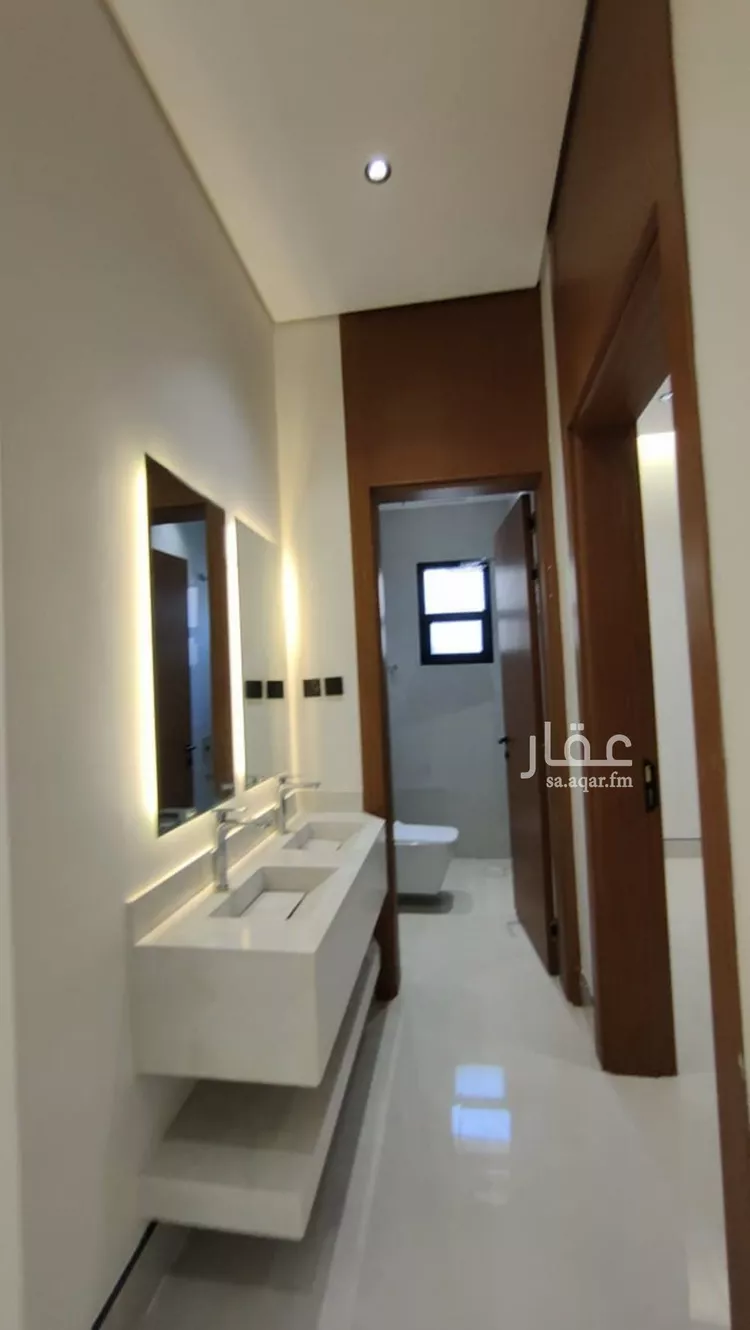 فيلا للبيع في شارع الحسن القرشي, حي البيان, مدينة الرياض, منطقة الرياض 22