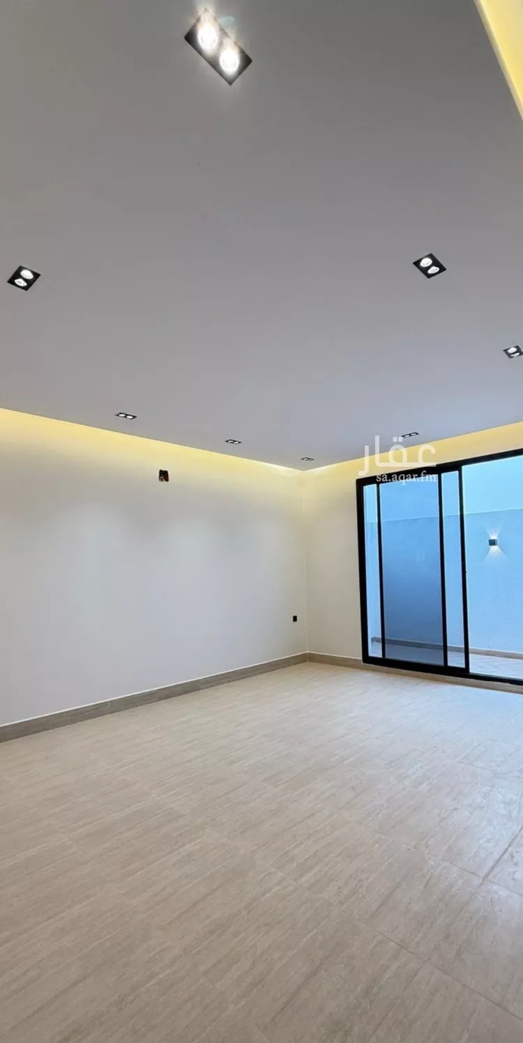 Floor for Sale in Riyadh Ash Sharq 9