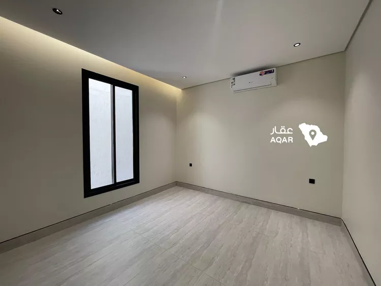 Floor for Sale in Riyadh Ar Rimal 11