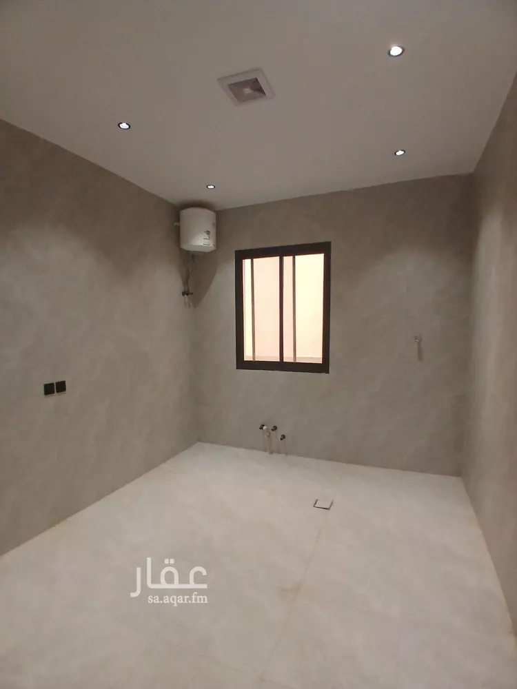دور للبيع في شارع احمد بن سعادة, حي الرمال, مدينة الرياض, منطقة الرياض صورة 3