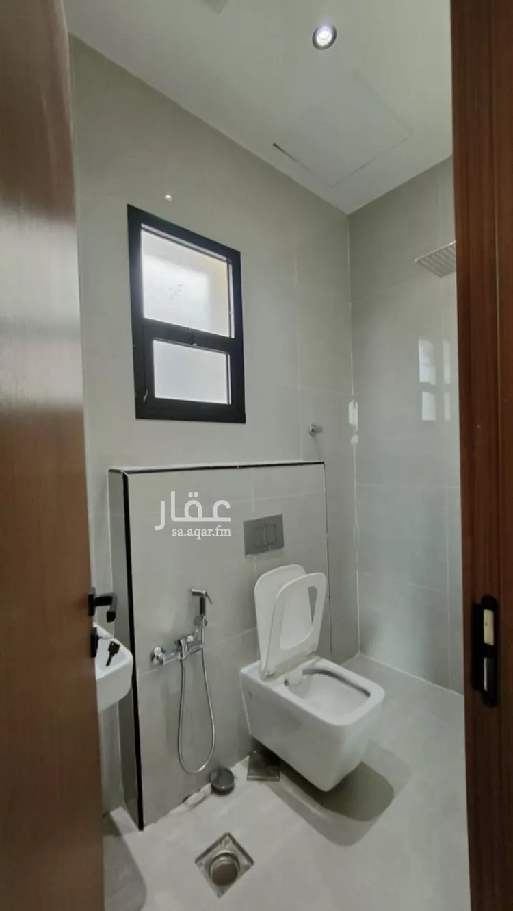 فيلا للبيع في شارع الحسن القرشي, حي البيان, مدينة الرياض, منطقة الرياض 24