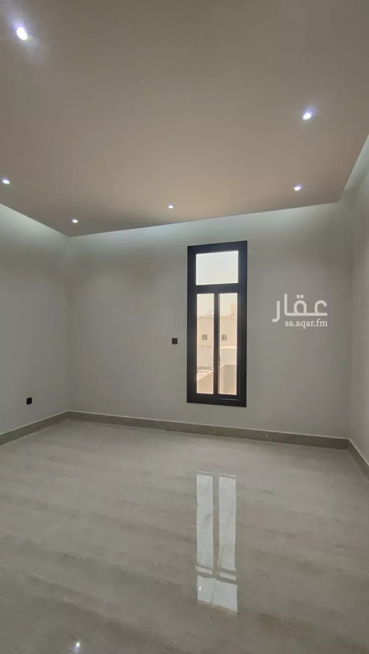 Floor for Sale in Riyadh Ar Rimal 12