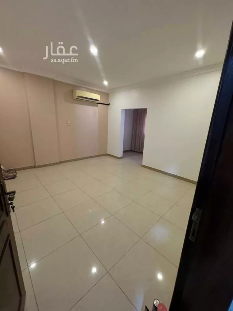 عمارة للإيجار في حي شاطىء القطيف , مدينة القطيف, المنطقة الشرقية