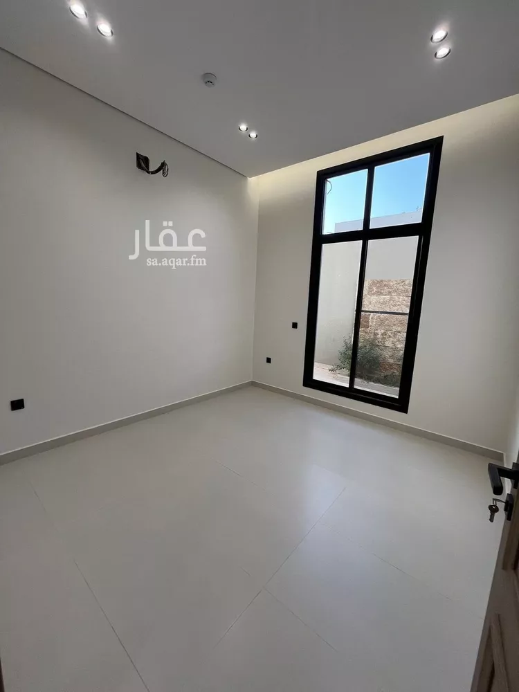 شقة للبيع في شارع ابن المجدي, حي المهدية, مدينة الرياض, منطقة الرياض 15