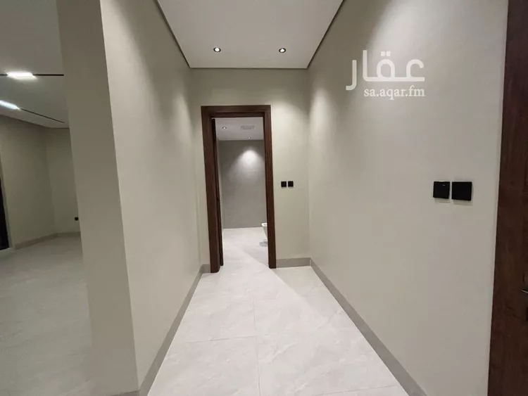 فيلا للبيع في شارع خلف الأحمر, حي المهدية, مدينة الرياض, منطقة الرياض 25