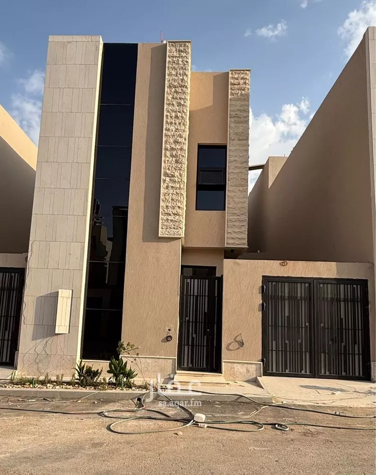 Villa for Sale in Riyadh Al Mahdiyah صورة 4