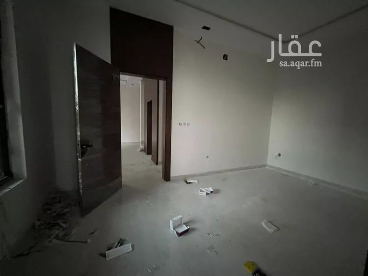 فيلا للبيع في شارع أبي الشيخ الأصبهاني, حي المهدية, مدينة الرياض, منطقة الرياض 7