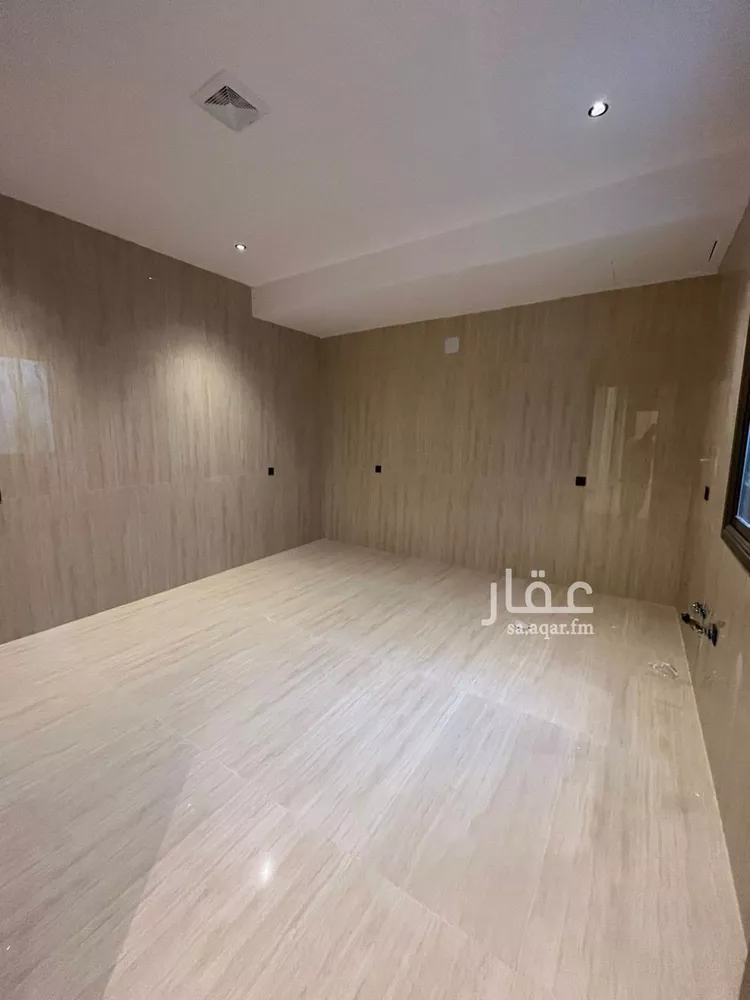 Villa for Sale in Riyadh Al Mahdiyah 18