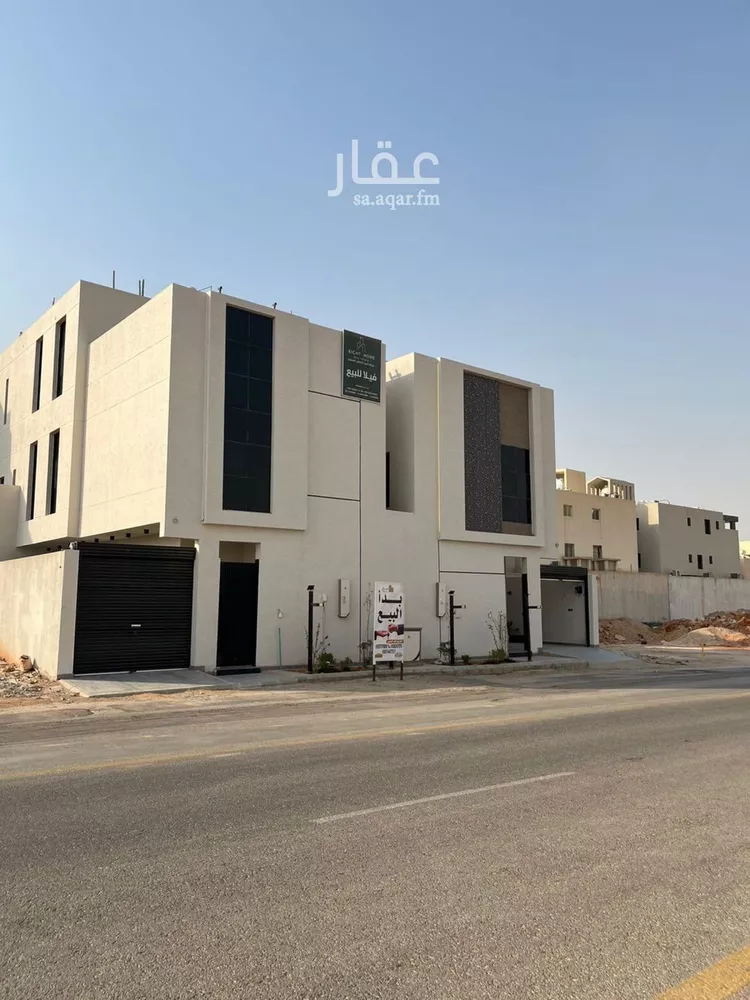 فيلا للبيع في شارع أبي الحسن الأسفرائيني, حي المهدية, مدينة الرياض, منطقة الرياض 6