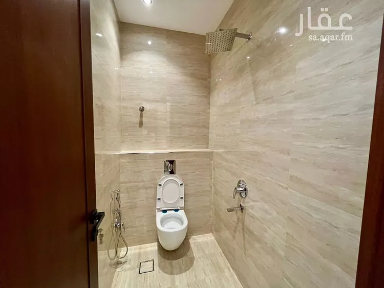 شقة للبيع في شارع عبدالعزيز بن إسماعيل, حي المهدية, مدينة الرياض, منطقة الرياض 21