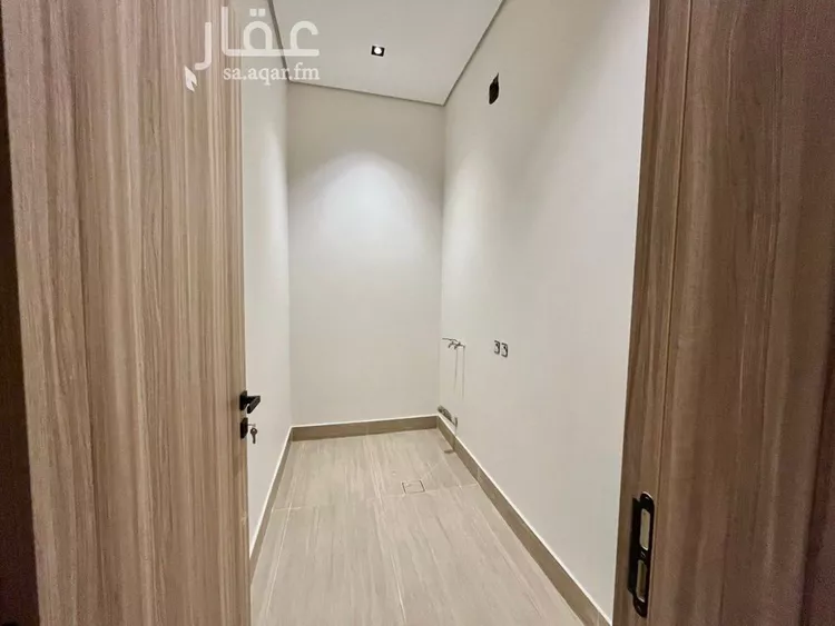 شقة للبيع في شارع أبي هاشم بن عمار, حي المهدية, مدينة الرياض, منطقة الرياض 8