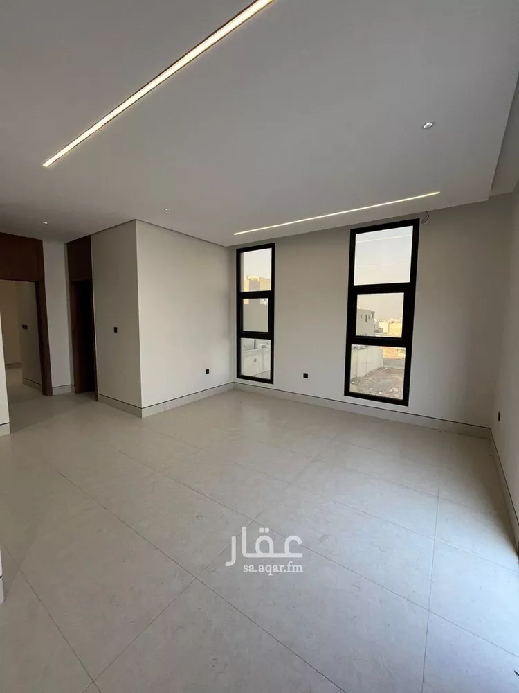فيلا للبيع في شارع أبي الحسن الأسفرائيني, حي المهدية, مدينة الرياض, منطقة الرياض 18