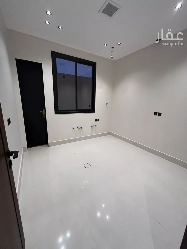 Villa for Sale in Riyadh Al Mahdiyah 6