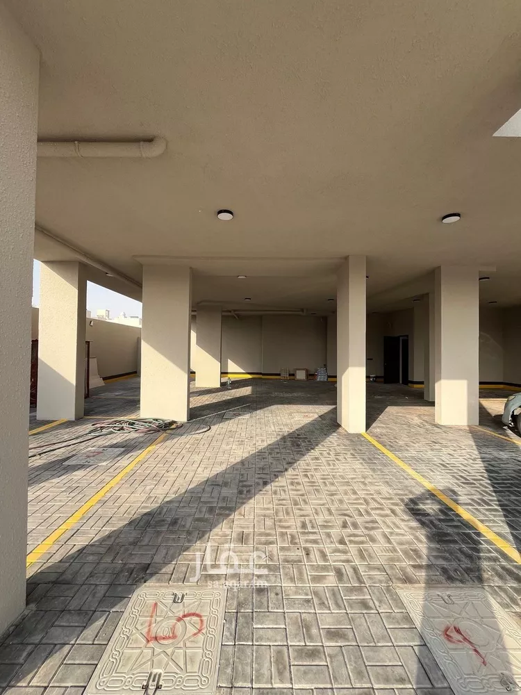 شقة للبيع في شارع ابن المجدي, حي المهدية, مدينة الرياض, منطقة الرياض 11