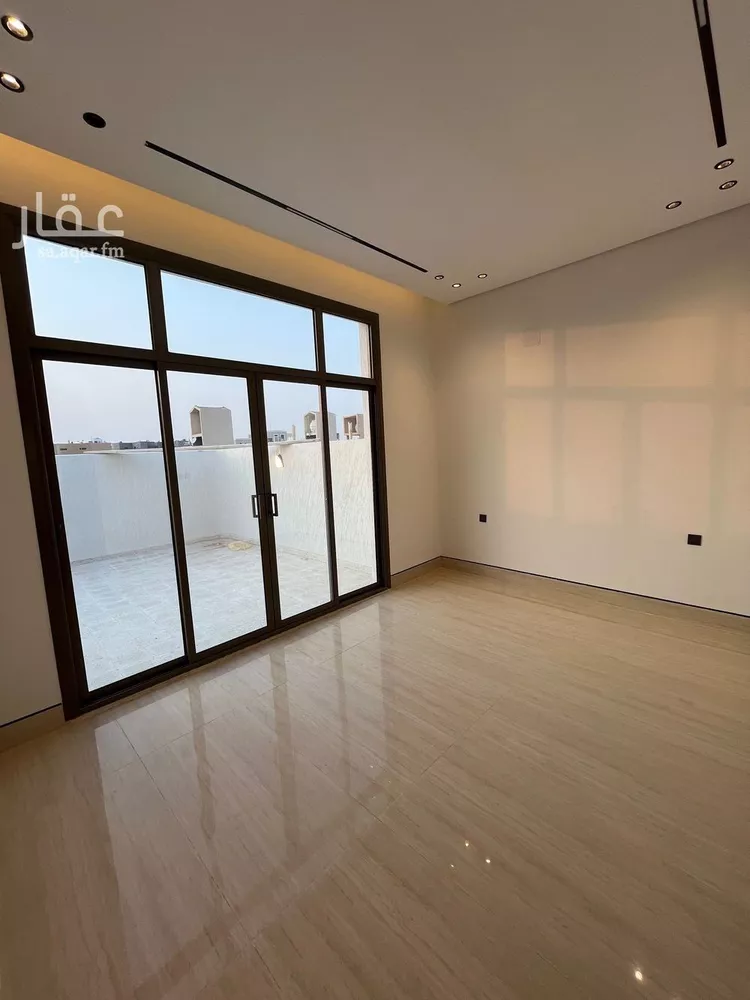 Villa for Sale in Riyadh Al Mahdiyah 21