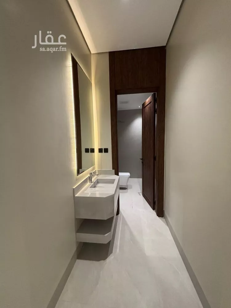 فيلا للبيع في شارع خلف الأحمر, حي المهدية, مدينة الرياض, منطقة الرياض 14