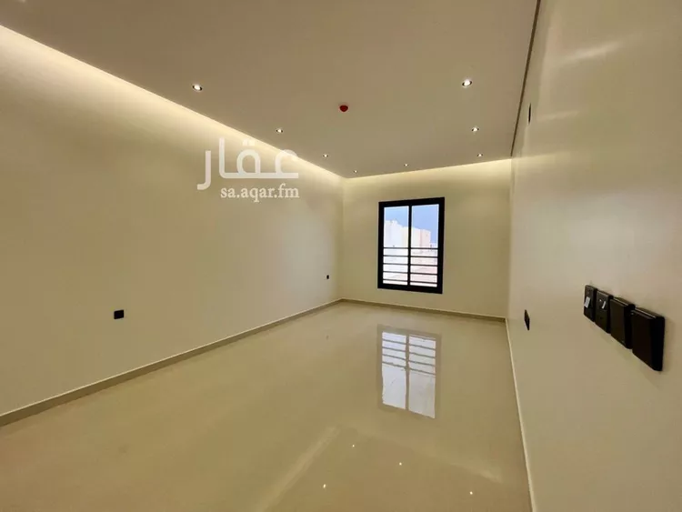 شقة للبيع في شارع عبدالعزيز بن إسماعيل, حي المهدية, مدينة الرياض, منطقة الرياض 9