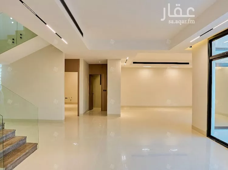 فيلا للبيع في شارع خلف الأحمر, حي المهدية, مدينة الرياض, منطقة الرياض صورة 5