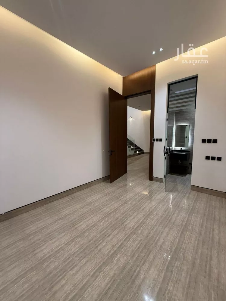 Villa for Sale in Riyadh Al Mahdiyah صورة 5