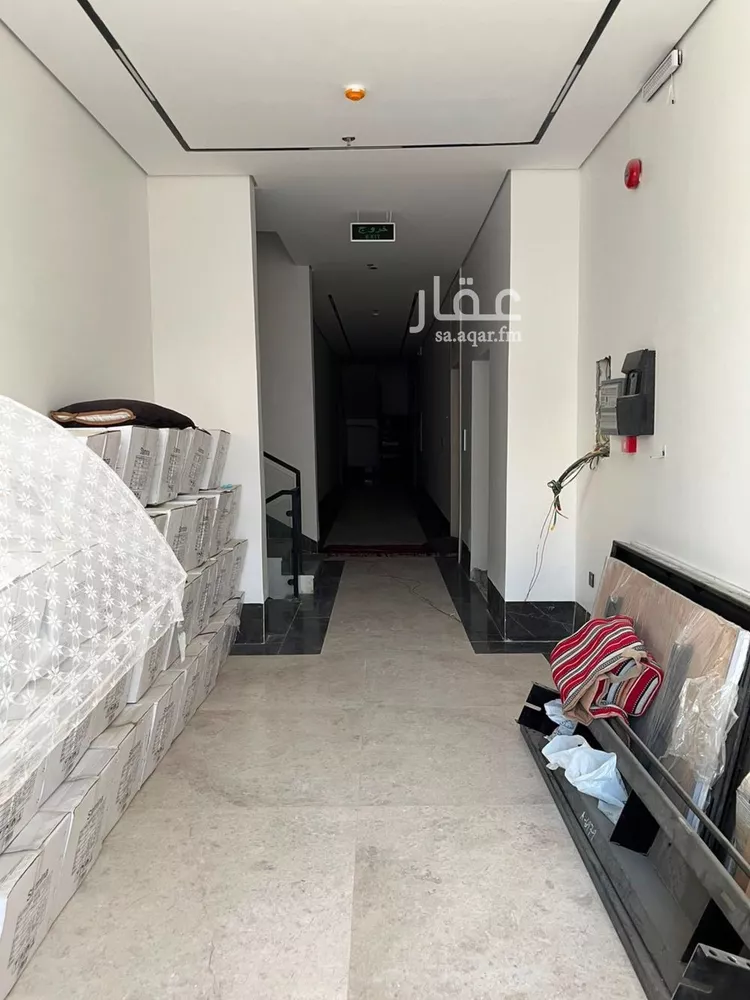 عمارة للبيع في شارع كفاية بنت أبي الفتوح, حي المهدية, مدينة الرياض, منطقة الرياض 7