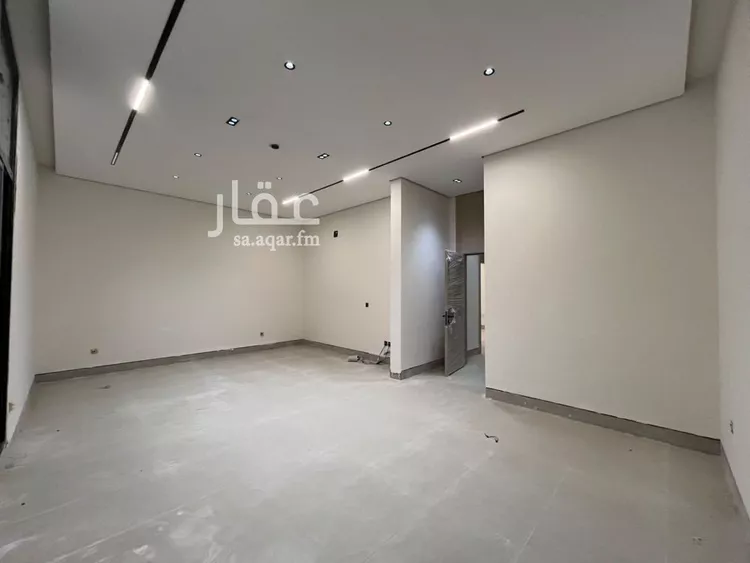 فيلا للبيع في شارع أحمد بن الحسن الأنصاري, حي المهدية, مدينة الرياض, منطقة الرياض 21