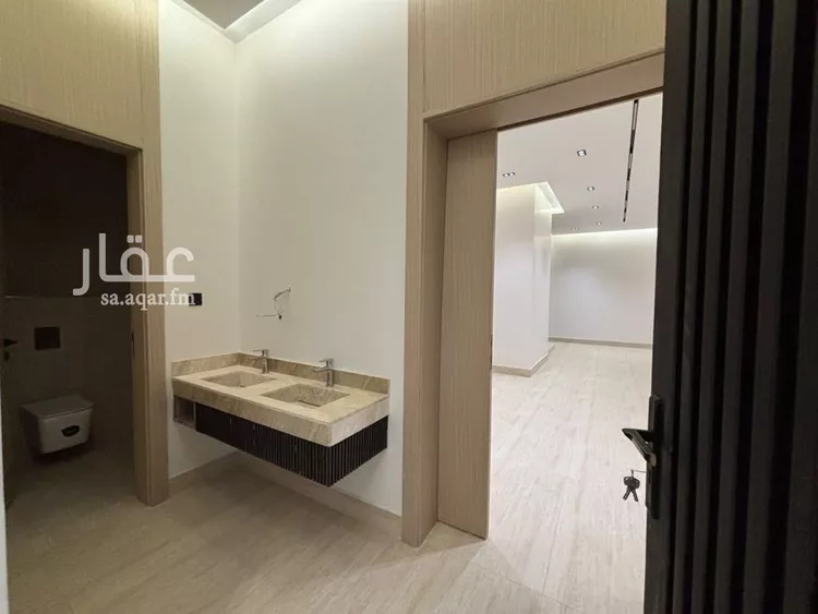 Villa for Sale in Riyadh Al Mahdiyah 16