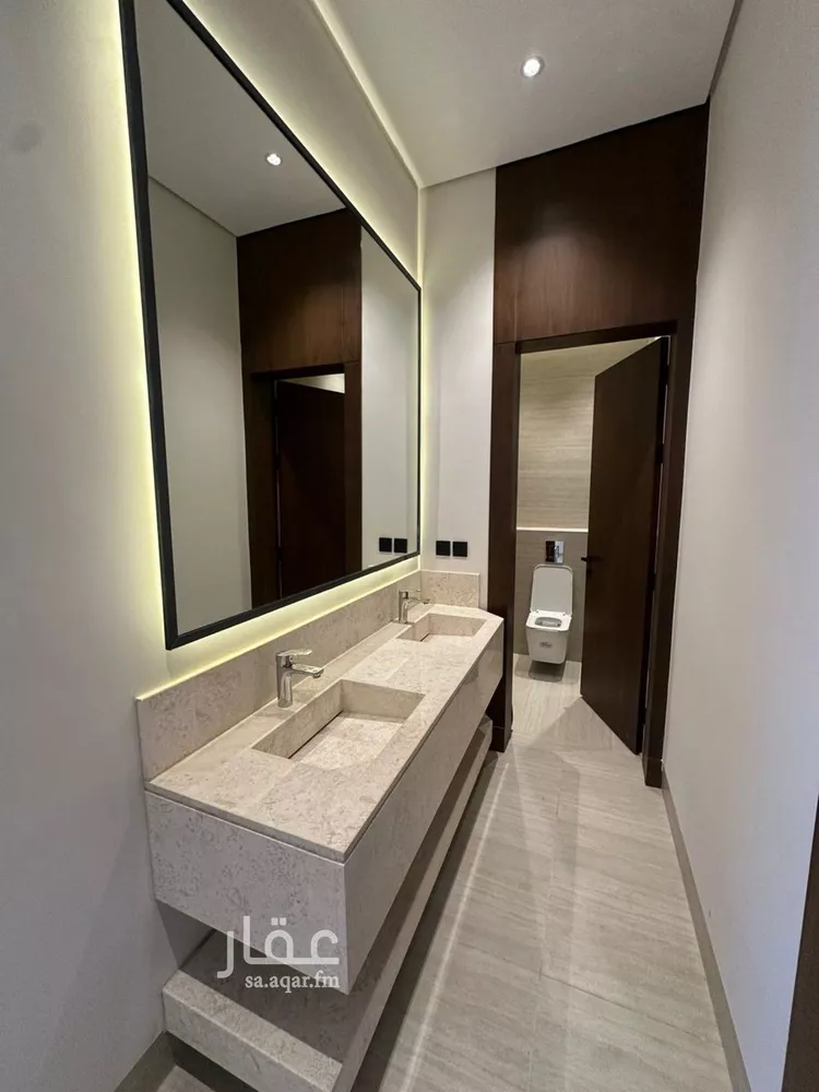 فيلا للبيع في شارع أبي الشيخ الأصبهاني, حي المهدية, مدينة الرياض, منطقة الرياض صورة 2