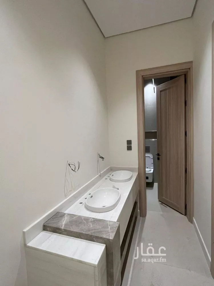 Villa for Sale in Riyadh Al Mahdiyah 9