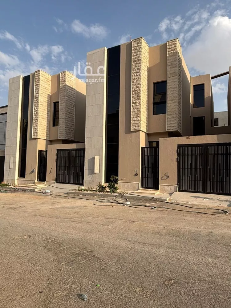 Villa for Sale in Riyadh Al Mahdiyah صورة 3