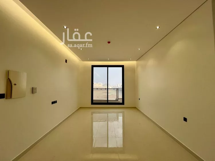 شقة للبيع في شارع عبدالعزيز بن إسماعيل, حي المهدية, مدينة الرياض, منطقة الرياض 12