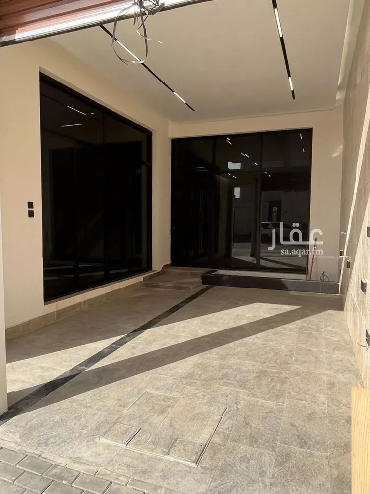 فيلا للبيع في شارع محمد بن أحمد الغزوي, حي المهدية, مدينة الرياض, منطقة الرياض صورة 5