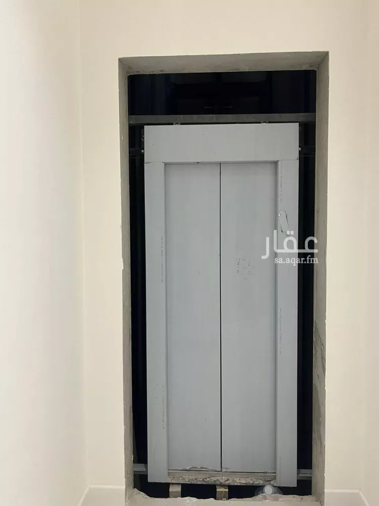 Villa for Sale in Riyadh Al Mahdiyah 13