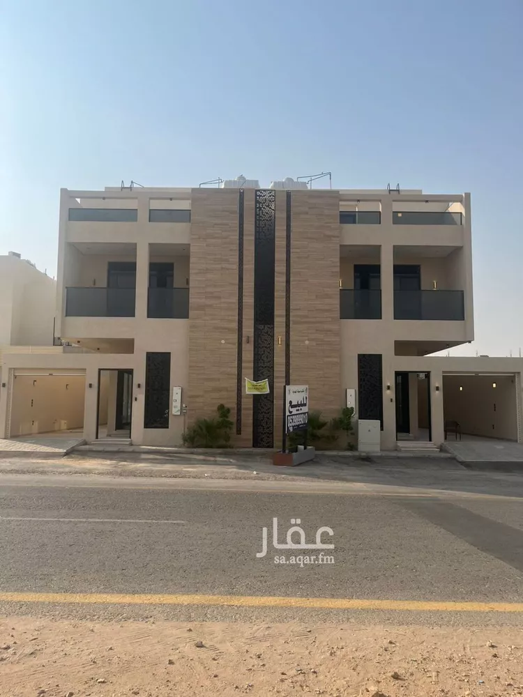 فيلا للبيع في شارع أحمد بن الحسن الأنصاري, حي المهدية, مدينة الرياض, منطقة الرياض