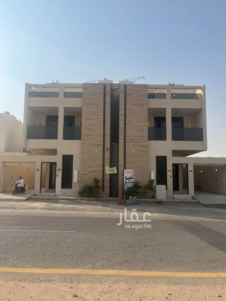 Villa for Sale in Riyadh Al Mahdiyah صورة 3