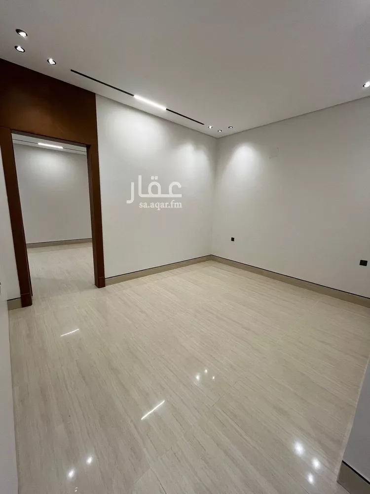 Villa for Sale in Riyadh Al Mahdiyah 12