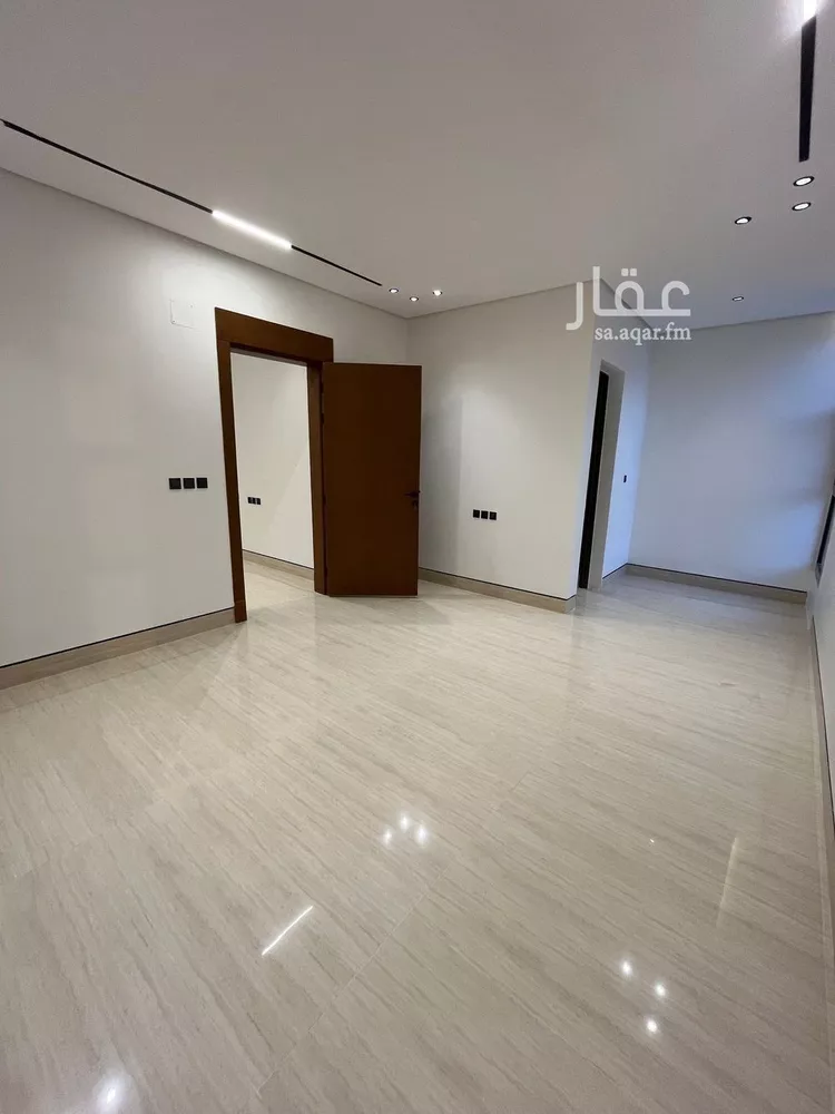 Villa for Sale in Riyadh Al Mahdiyah 14