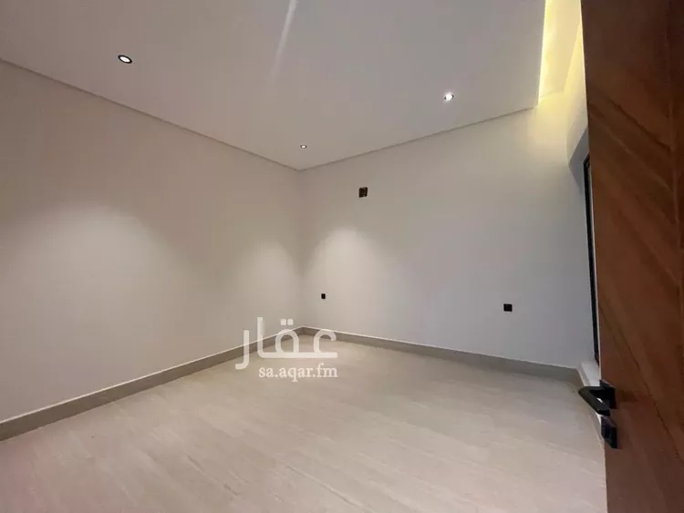 فيلا للبيع في شارع خلف الأحمر, حي المهدية, مدينة الرياض, منطقة الرياض 23