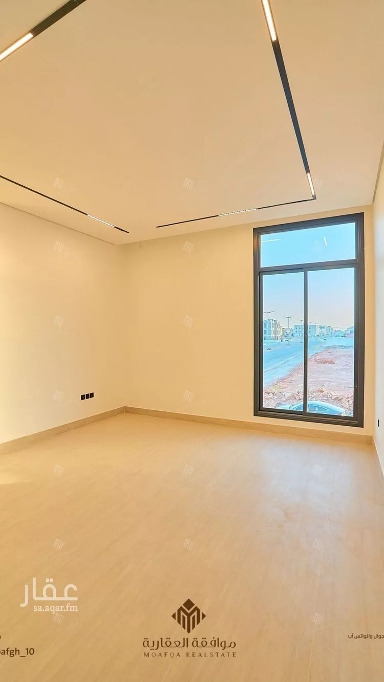 فيلا للبيع في شارع أحمد بن الحسن الأنصاري, حي المهدية, مدينة الرياض, منطقة الرياض صورة 4