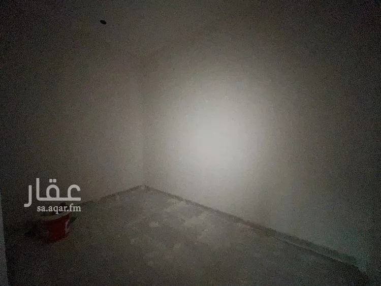فيلا للبيع في شارع أبي الشيخ الأصبهاني, حي المهدية, مدينة الرياض, منطقة الرياض 12
