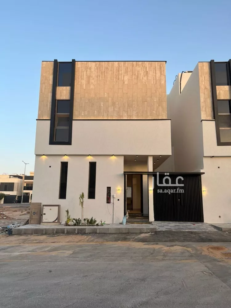 فيلا للبيع في شارع أحمد بن الحسن الأنصاري, حي المهدية, مدينة الرياض, منطقة الرياض صورة 2