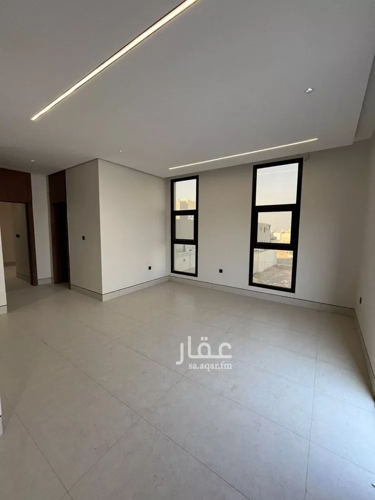 فيلا للبيع في شارع أبي الحسن الأسفرائيني, حي المهدية, مدينة الرياض, منطقة الرياض 18
