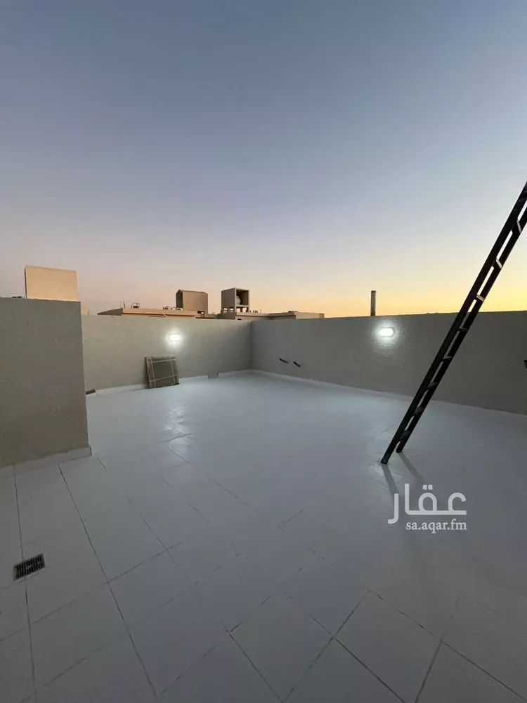 فيلا للبيع في شارع محمد بن زين العابدين, حي المهدية, مدينة الرياض, منطقة الرياض 17