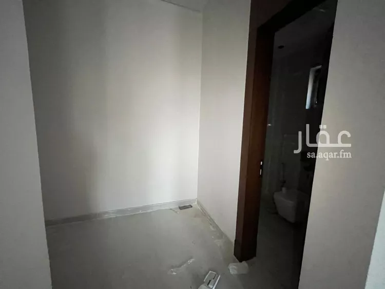 فيلا للبيع في شارع أبي الشيخ الأصبهاني, حي المهدية, مدينة الرياض, منطقة الرياض 14