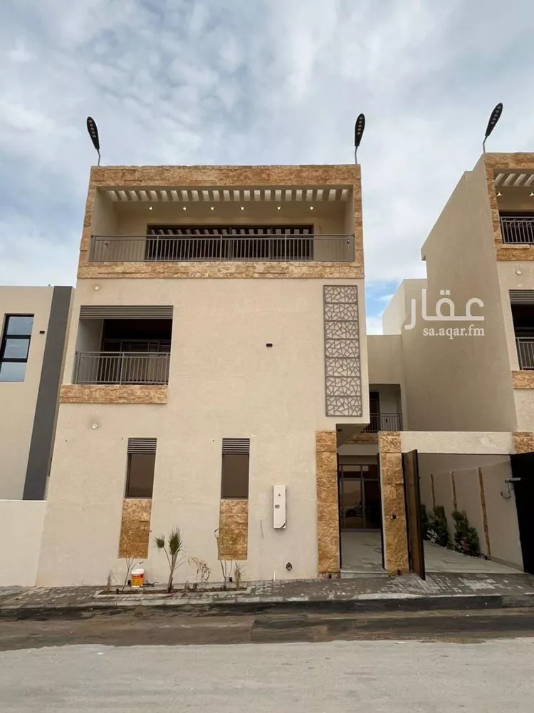 فيلا للبيع في شارع أبي الحسن الأسفرائيني, حي المهدية, مدينة الرياض, منطقة الرياض