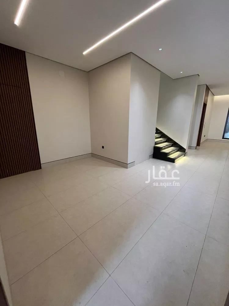 فيلا للبيع في شارع أبي الحسن الأسفرائيني, حي المهدية, مدينة الرياض, منطقة الرياض 14