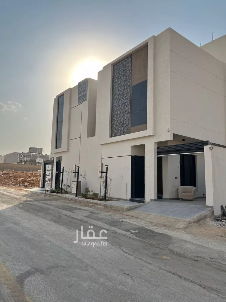 Villa for Sale in Riyadh Al Mahdiyah صورة 2